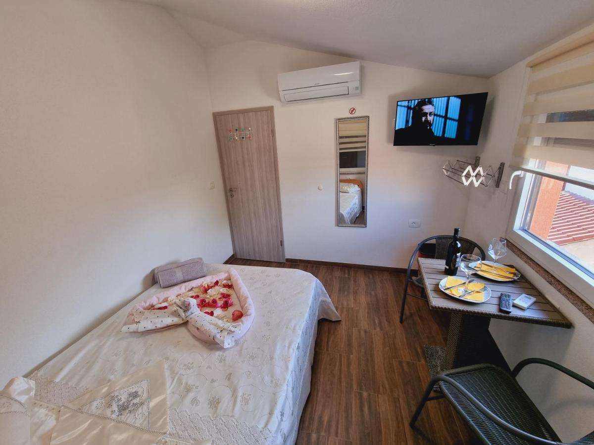 Hostel Bellavista コペル エクステリア 写真