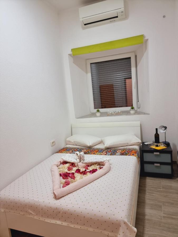 Hostel Bellavista コペル エクステリア 写真